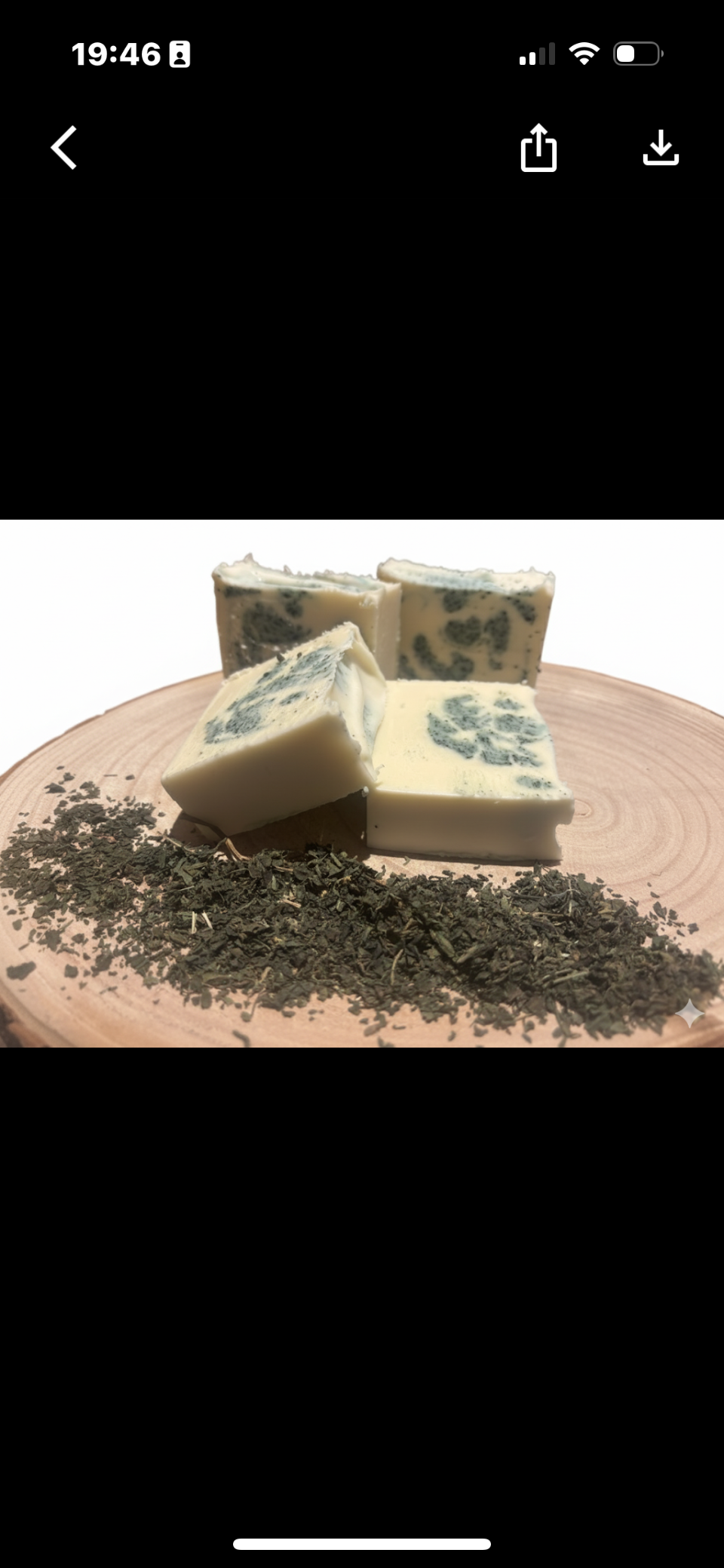 Goats milk soap with nettle and mint