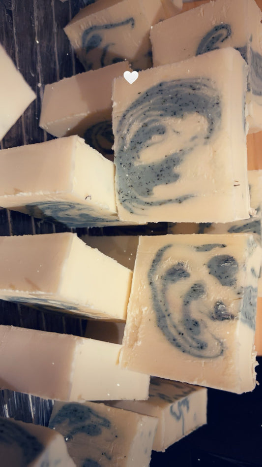 Goats milk soap with nettle and mint